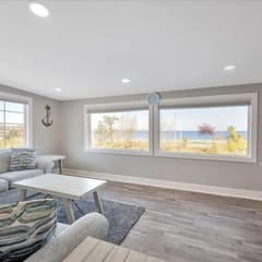 Lofts on Front St (3 bedroom)
