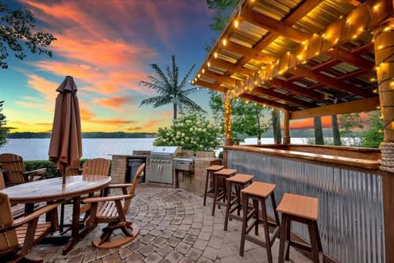 Log Cabin on Private 8 acre ISLAND! - Image 1