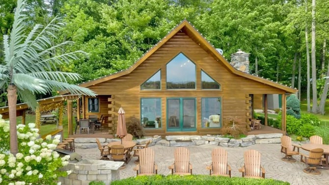 Luxury Cabins